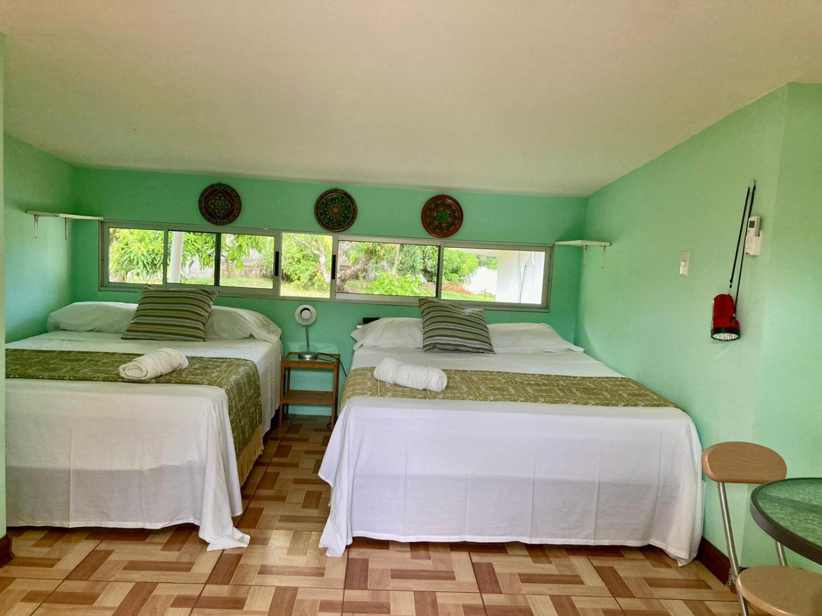 Nueva Villa Paraiso Four Villas Lagunillas Exterior photo